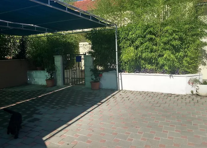 Apartment With Parking Space - Peljesac - 22379